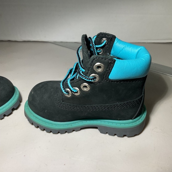 Timberland Black and Blue Toddler Boots Size 4 - Picture 4 of 9